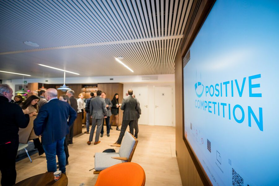 POSITIVE COMPETITION - MEETING