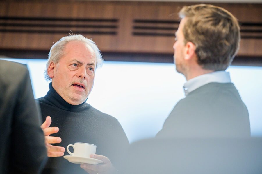 POSITIVE COMPETITION - MEETING