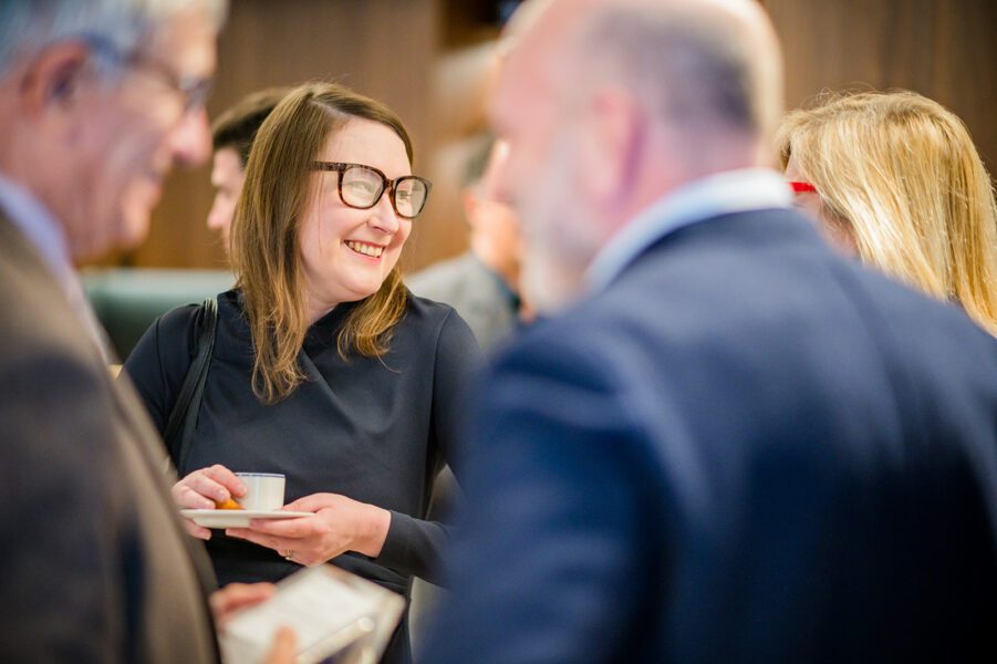 POSITIVE COMPETITION - MEETING