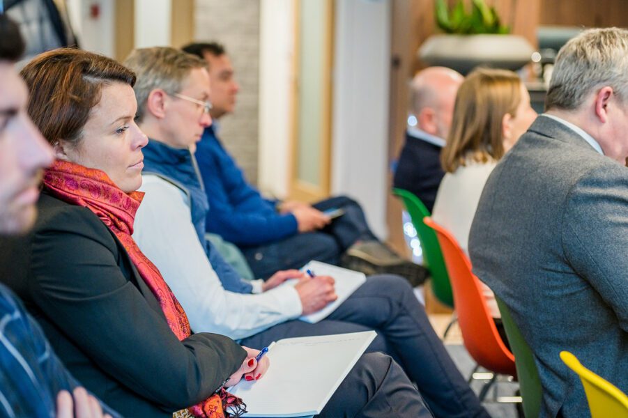 POSITIVE COMPETITION - MEETING