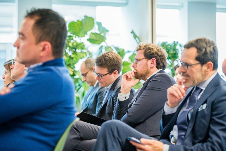 POSITIVE COMPETITION - MEETING