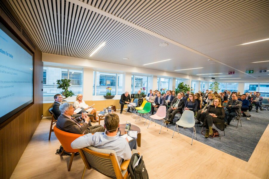 POSITIVE COMPETITION - MEETING