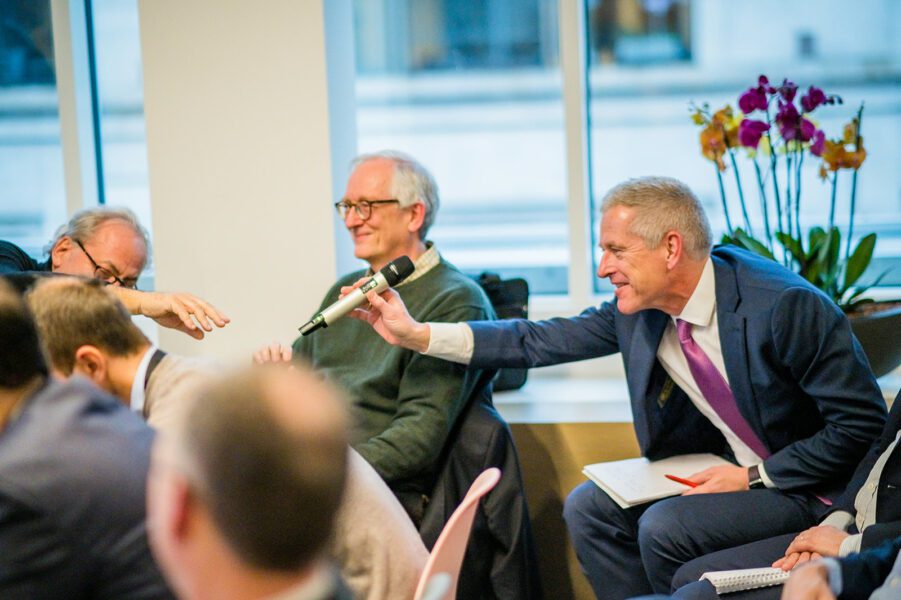 POSITIVE COMPETITION - MEETING