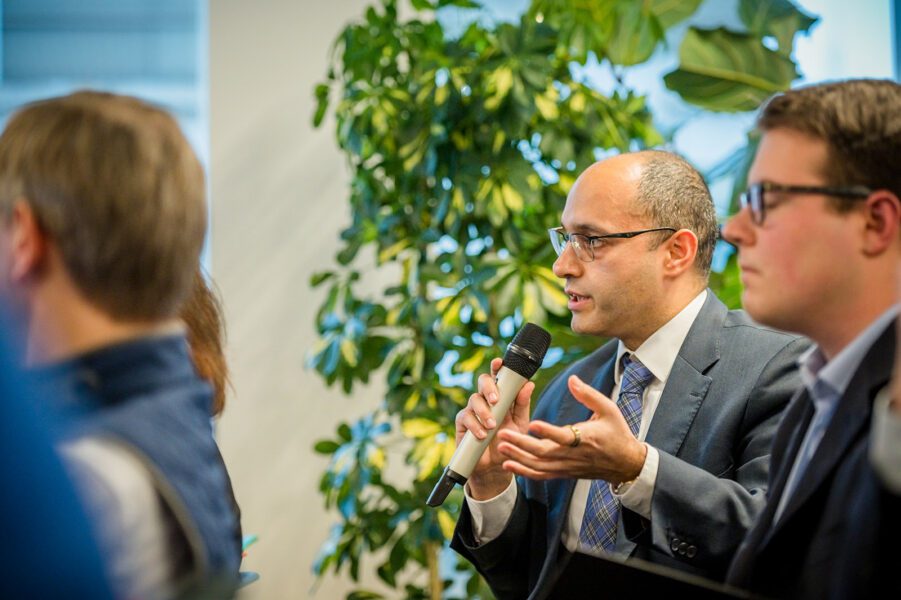 POSITIVE COMPETITION - MEETING