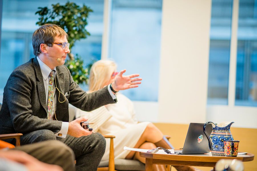 POSITIVE COMPETITION - MEETING