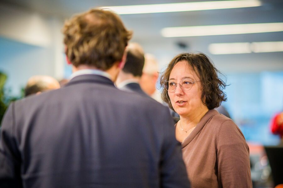 POSITIVE COMPETITION - MEETING