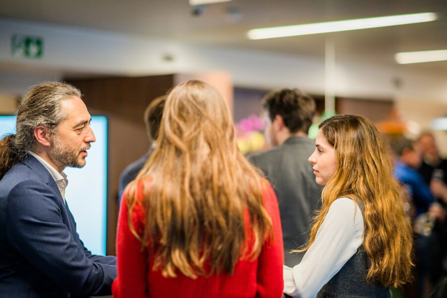 POSITIVE COMPETITION - MEETING