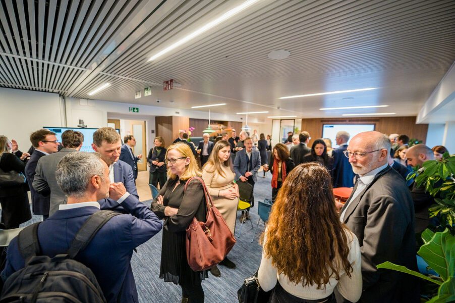 POSITIVE COMPETITION - MEETING